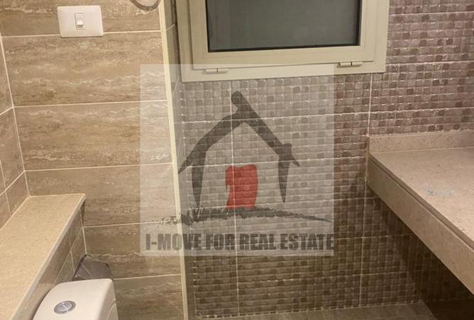 8373742 - Property Image 3