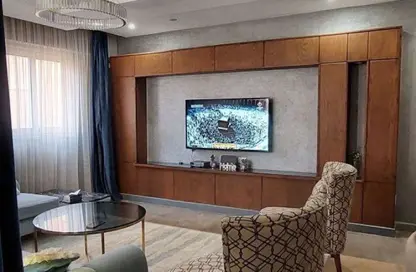 Apartment - 2 Bedrooms - 1 Bathroom for rent in Al Mostathmir El Saghir - 10th District - Sheikh Zayed City - Giza