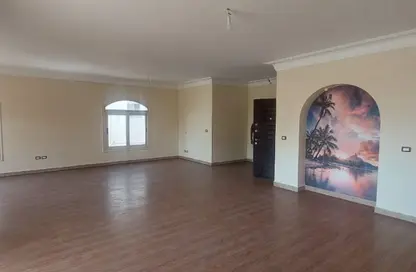 Apartment - 4 Bedrooms - 3 Bathrooms for rent in Al Shouyfat - 5th Settlement Compounds - The 5th Settlement - New Cairo City - Cairo