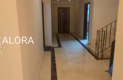 Duplex - 4 Bedrooms - 3 Bathrooms for sale in Al Safa St. - Sheikh Zayed City - Giza