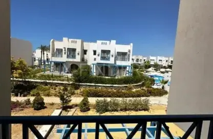شاليه - 2 غرف نوم - 2 حمامات للبيع في بلاج - سيدي عبد الرحمن - الساحل الشمالي