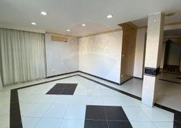 Apartment - 3 bedrooms - 2 bathrooms for للايجار in Salah Salem St. - Raml Station - Hay Wasat - Alexandria