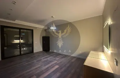 شقة - 3 غرف نوم - 3 حمامات للايجار في ايستاون - كمبوندات التجمع الخامس - التجمع الخامس - مدينة القاهرة الجديدة - القاهرة