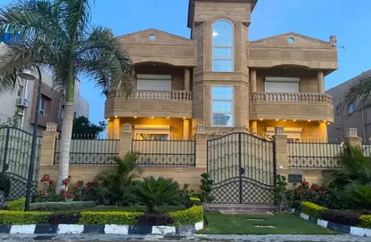 Villa - 7 Bedrooms - 5 Bathrooms for sale in Lavida Al Bustan - 26th of July Corridor - 6 October City - Giza