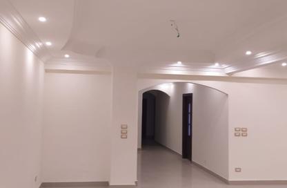 Apartment - 3 Bedrooms - 3 Bathrooms for rent in Akhnaton St. - District 5 - The 5th Settlement - New Cairo City - Cairo