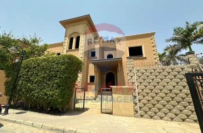فيلا - 6 غرف نوم - 7 حمامات للبيع في كونكورديا - محور 26 يوليو - مدينة 6 أكتوبر - الجيزة