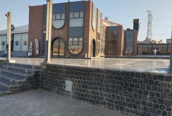 8261056 - Property Image 2