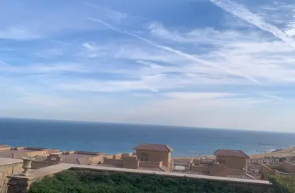 فيلا - 4 غرف نوم - 3 حمامات للبيع في تلال السخنة - العين السخنة - السويس
