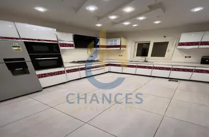 Apartment - 3 Bedrooms - 3 Bathrooms for sale in Ahmed Shawky Axis - El Banafseg 1 - El Banafseg - New Cairo City - Cairo