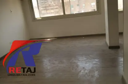 شقة - 2 غرف نوم - 1 حمام للبيع في شارع نصر احمد زكي - المنطقة الأولى - مدينة نصر - القاهرة
