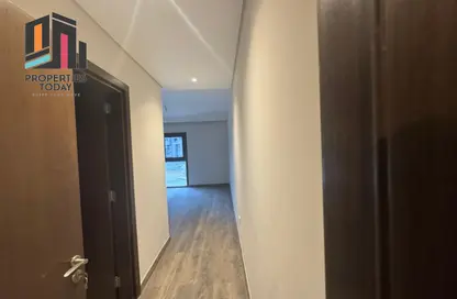Apartment - 2 Bedrooms - 2 Bathrooms for rent in Park Side Residence - Zed Towers - Sheikh Zayed Compounds - Sheikh Zayed City - Giza