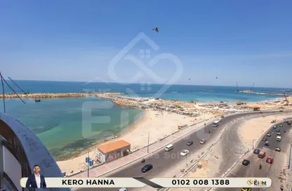 Apartment - 3 Bedrooms - 2 Bathrooms for sale in Al Geish Road - Saraya - Sidi Beshr - Hay Awal El Montazah - Alexandria