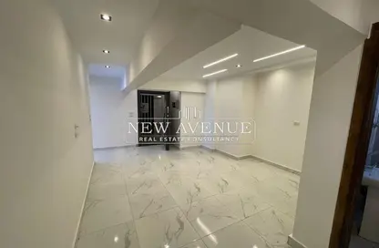 Office Space - Studio - 1 Bathroom for rent in Zaki Al Mohandes St. - El Nozha El Gadida - El Nozha - Cairo