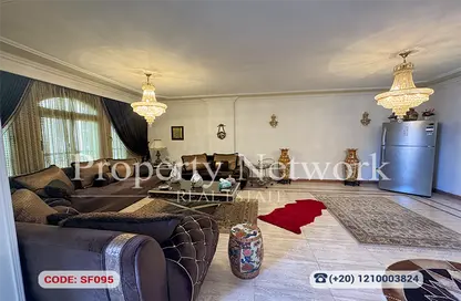 Apartment - 3 Bedrooms - 3 Bathrooms for sale in Gamal Al Din Dewidar St. - 8th Zone - Nasr City - Cairo