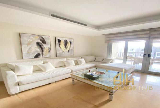 8104557 - Property Image 2