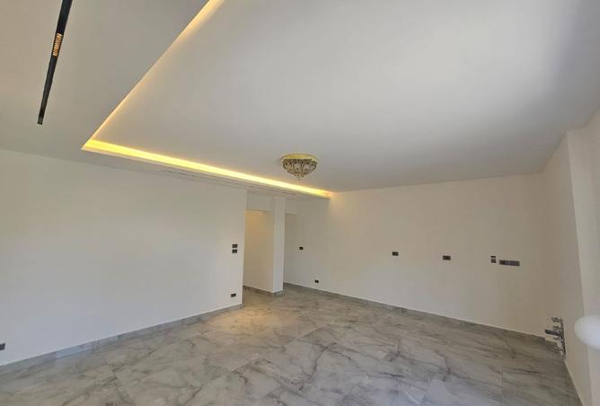 8500498 - Property Image 2