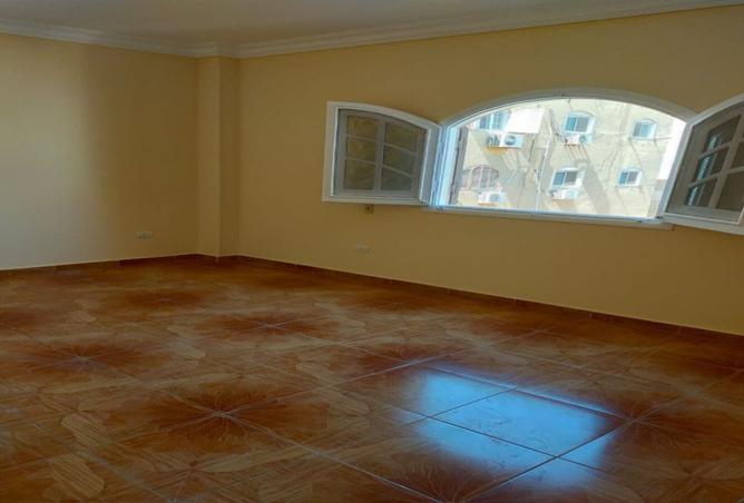 8015647 - Property Image 3
