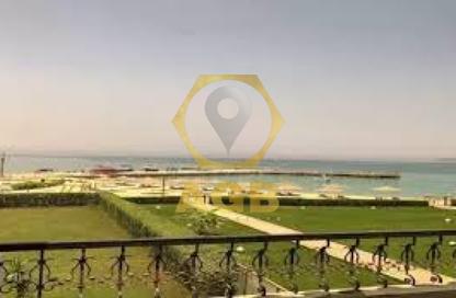 شاليه - 3 غرف نوم - 2 حمامات للبيع في منتجع لولي بيتش - العين السخنة - السويس