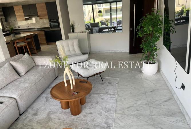 8022987 - Property Image 2