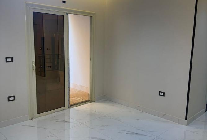 8302498 - صورة العقار 3