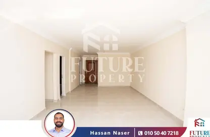 شقة - 2 غرف نوم - 2 حمامات للبيع في سموحة - حي شرق - الاسكندرية