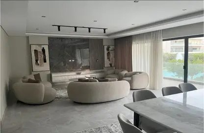 Apartment - 3 Bedrooms - 3 Bathrooms for sale in Lake View Residence - 5th Settlement Compounds - The 5th Settlement - New Cairo City - Cairo