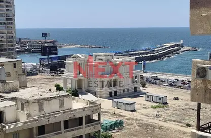 Apartment - 3 Bedrooms - 3 Bathrooms for sale in Al Geish Road - Glim - Hay Sharq - Alexandria