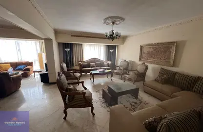 Apartment - 3 Bedrooms - 2 Bathrooms for rent in Zahraa Al Maadi Tunnel - Degla - Hay El Maadi - Cairo