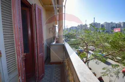 شقة - 2 غرف نوم - 2 حمامات للبيع في شارع النصر - سموحة - حي شرق - الاسكندرية