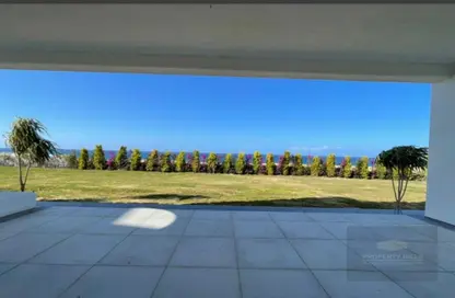 Chalet - 2 Bedrooms - 2 Bathrooms for sale in Jefaira - Ras Al Hekma - North Coast