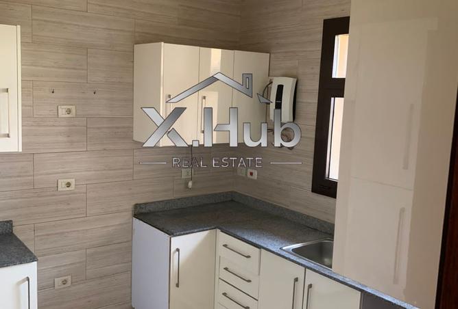 8183310 - Property Image 3