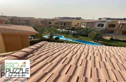 فيلا - 6 غرف نوم - 5 حمامات للايجار في مون فالي 2 - امتداد المستثمرين الشمالية - مدينة القاهرة الجديدة - القاهرة