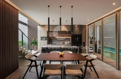Apartment - 2 Bedrooms - 2 Bathrooms for sale in Village West - Sheikh Zayed Compounds - Sheikh Zayed City - Giza