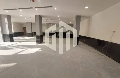 مساحات مكتبية - استوديو - 2 حمامات للايجار في محور جمال عبد الناصر - التجمع الثالث - مدينة القاهرة الجديدة - القاهرة