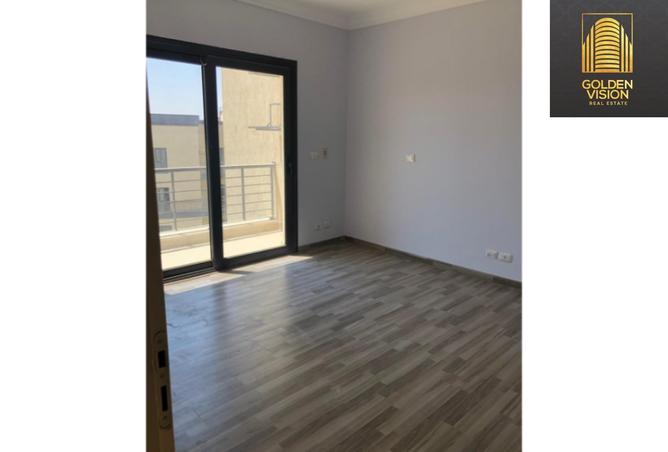 8114131 - Property Image 3
