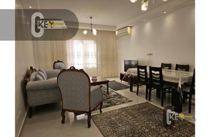 Apartment - 2 Bedrooms - 1 Bathroom for rent in Talaat Mostafa St. - Rehab City Second Phase - Al Rehab - New Cairo City - Cairo