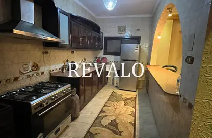Apartment - 3 Bedrooms - 1 Bathroom for rent in West Somid Road - West Somid - 6 October City - Giza