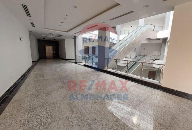 8283815 - صورة العقار 3