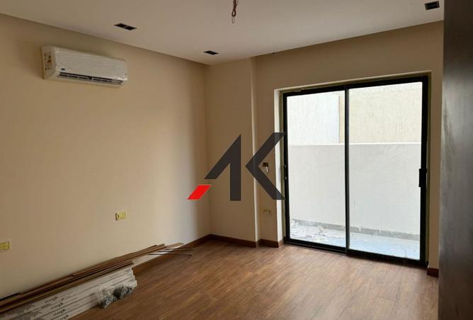 8136105 - Property Image 2