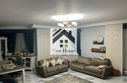 Apartment - 2 Bedrooms - 1 Bathroom for sale in Al Hadaba Al Olya - Mokattam - Cairo