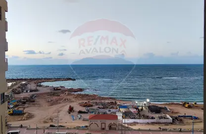 شقة - 3 غرف نوم - 2 حمامات للايجار في سيدي بشر - حي اول المنتزة - الاسكندرية