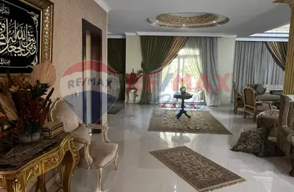 Twin House - 3 Bedrooms - 3 Bathrooms for sale in Fountain Park - 5th Settlement Compounds - The 5th Settlement - New Cairo City - Cairo