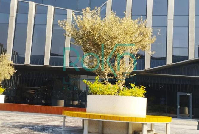 8384637 - Property Image 2