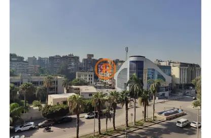 Clinic - Studio - 4 Bathrooms for sale in Al Haram  St. - Giza District - Ganoub El Giza - Giza