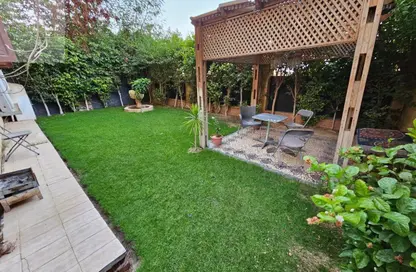 شقة - 3 غرف نوم - 2 حمامات للايجار في طريق بيفرلي هيلز - الحي السابع عشر - الشيخ زايد - الجيزة