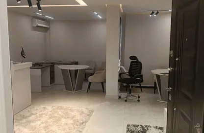 Office Space - Studio - 2 Bathrooms for rent in Gesr Al Suez St. - El Nozha El Gadida - El Nozha - Cairo