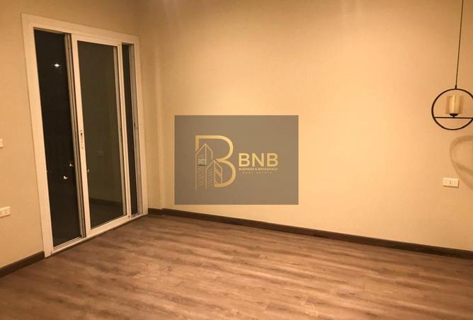 8185078 - Property Image 2