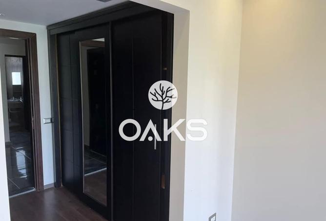 8116073 - Property Image 2