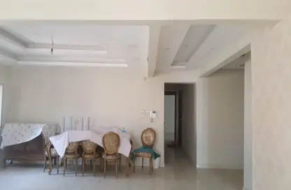 Apartment - 3 Bedrooms - 2 Bathrooms for sale in Al Mashayah Street - Al Mansoura - Al Daqahlya