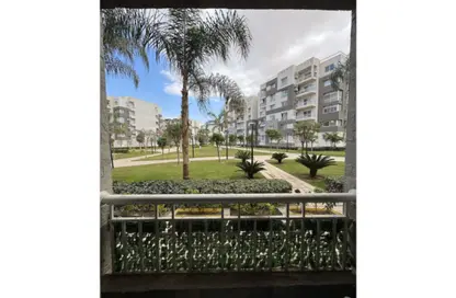 Apartment - 4 Bedrooms - 3 Bathrooms for sale in Madinaty - Cairo